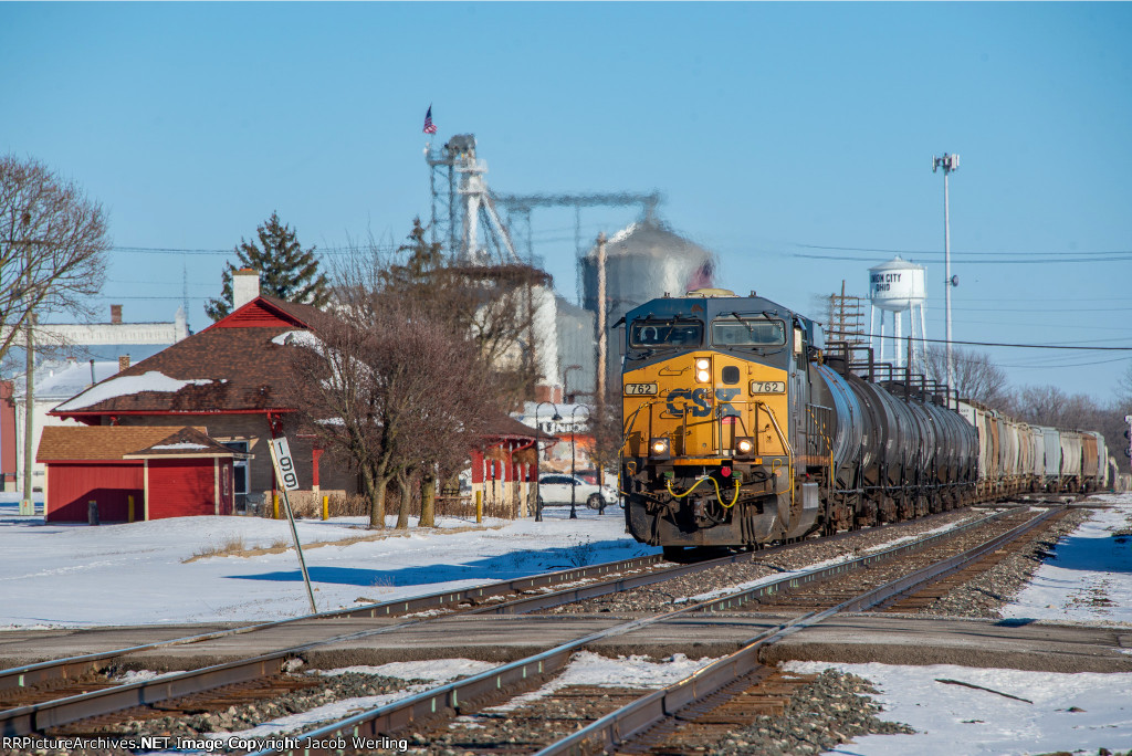 CSX 762